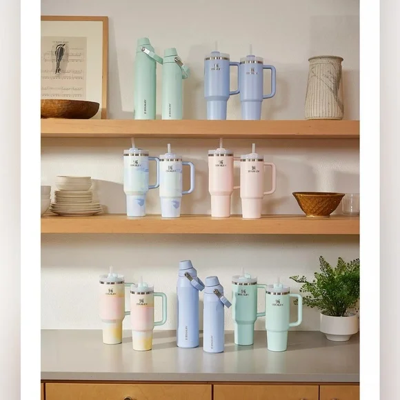 🎉LAST CHANCE🎉Stanley 40 oz. Quencher H2.0 FlowState Tumbler Warm Serene - Picture 12 of 12